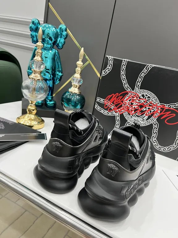 Versace Shoe 